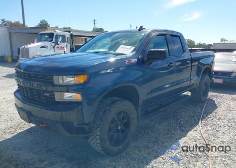 2019 Chevrolet Silverado 1500 Custom Trail Boss z USA, uszkodzony, nr VIN 1GCRYCEF0KZ216170